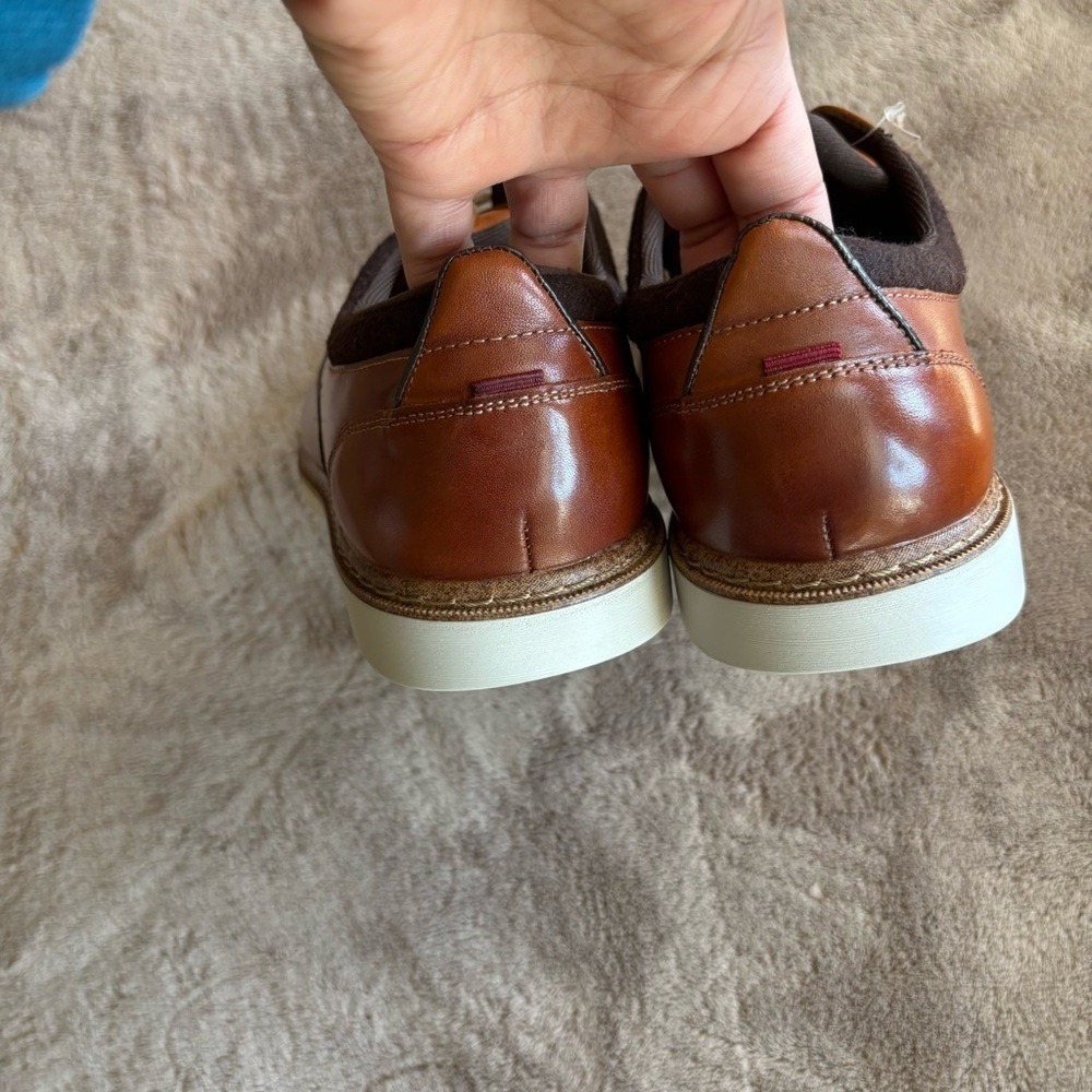 Stacy Adams Brown Leather Wingtip Oxfords size 9.5 - Picture 4 of 8